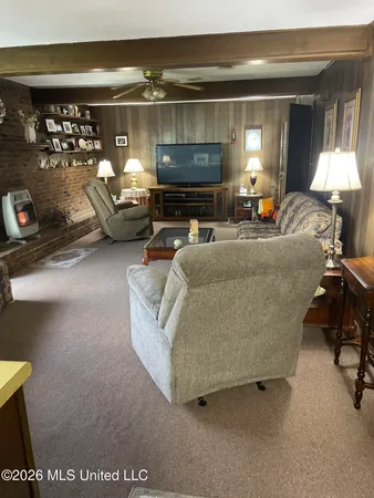 $350,000 | 6165 Highway 4, Senatobia, MS 38668