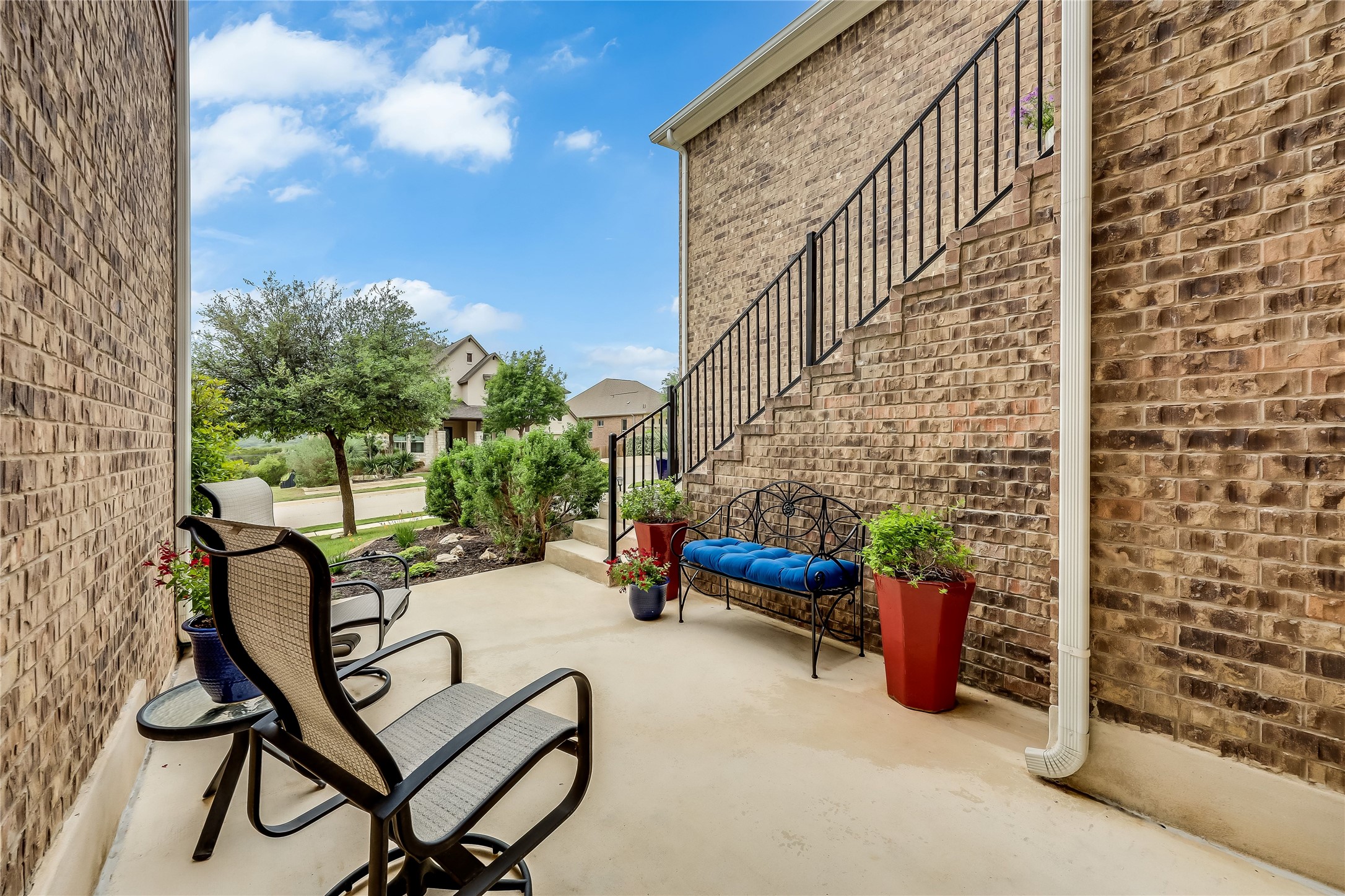 7425 Pace Ravine Drive Lago Vista, TX 78645 - Photo 37 of 40 Lower patio in the front.