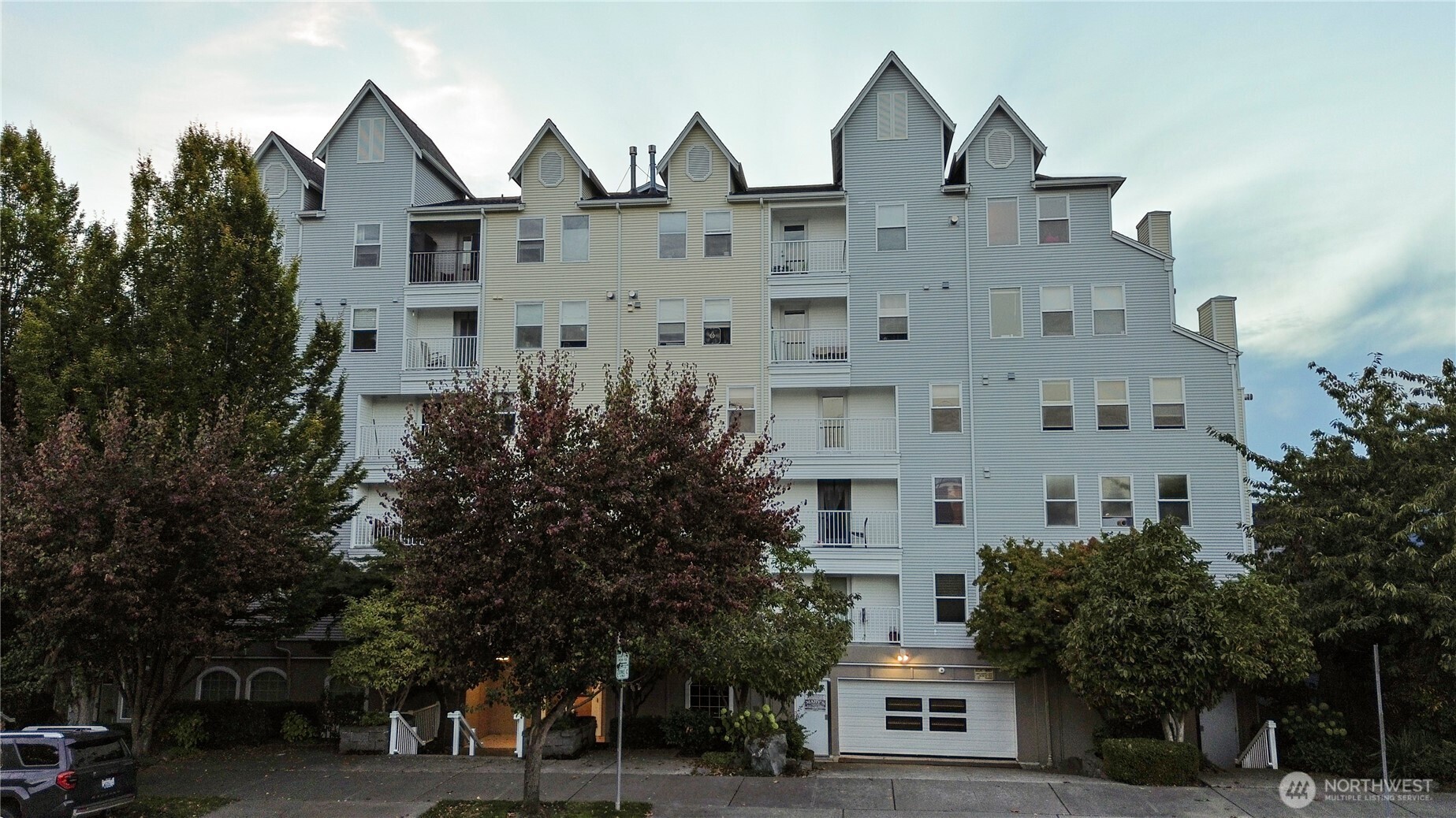 2522 Rucker Avenue, Unit 408 Everett, WA 98201 - Photo 1 of 40 Gallery Image 1