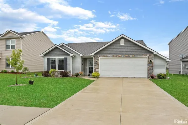 $257,500 | 11118 Yalumba Pass, Roanoke, IN 46783