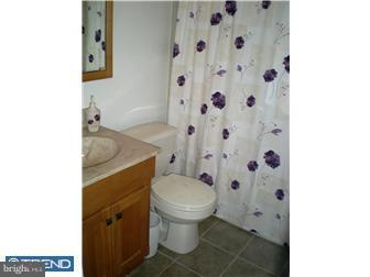 66 Upland Road Levittown, PA 19056 - Photo 9 of 12