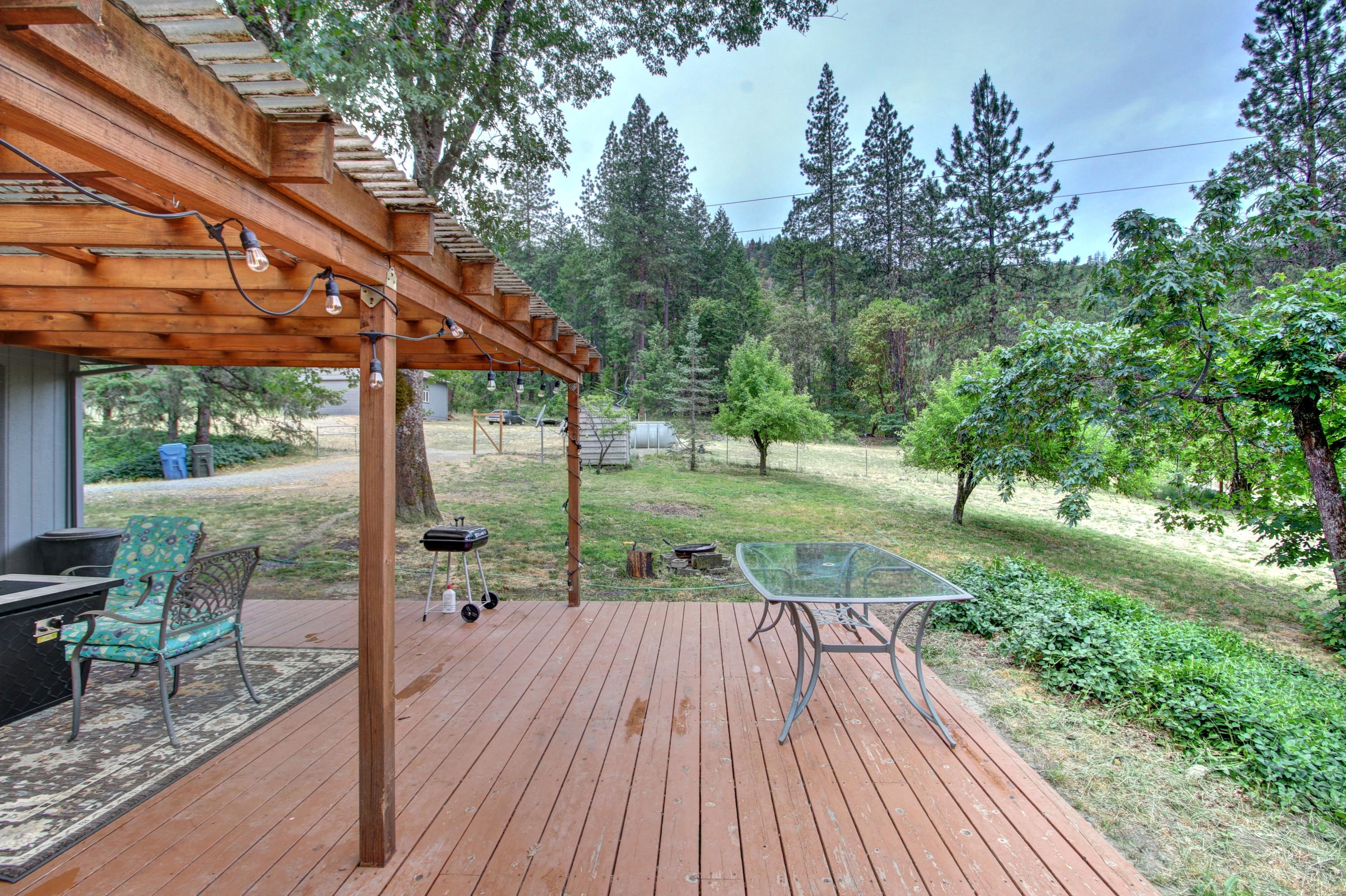 3479 Kane Creek Road Central Point, OR 97502 - Photo 27 of 37 33