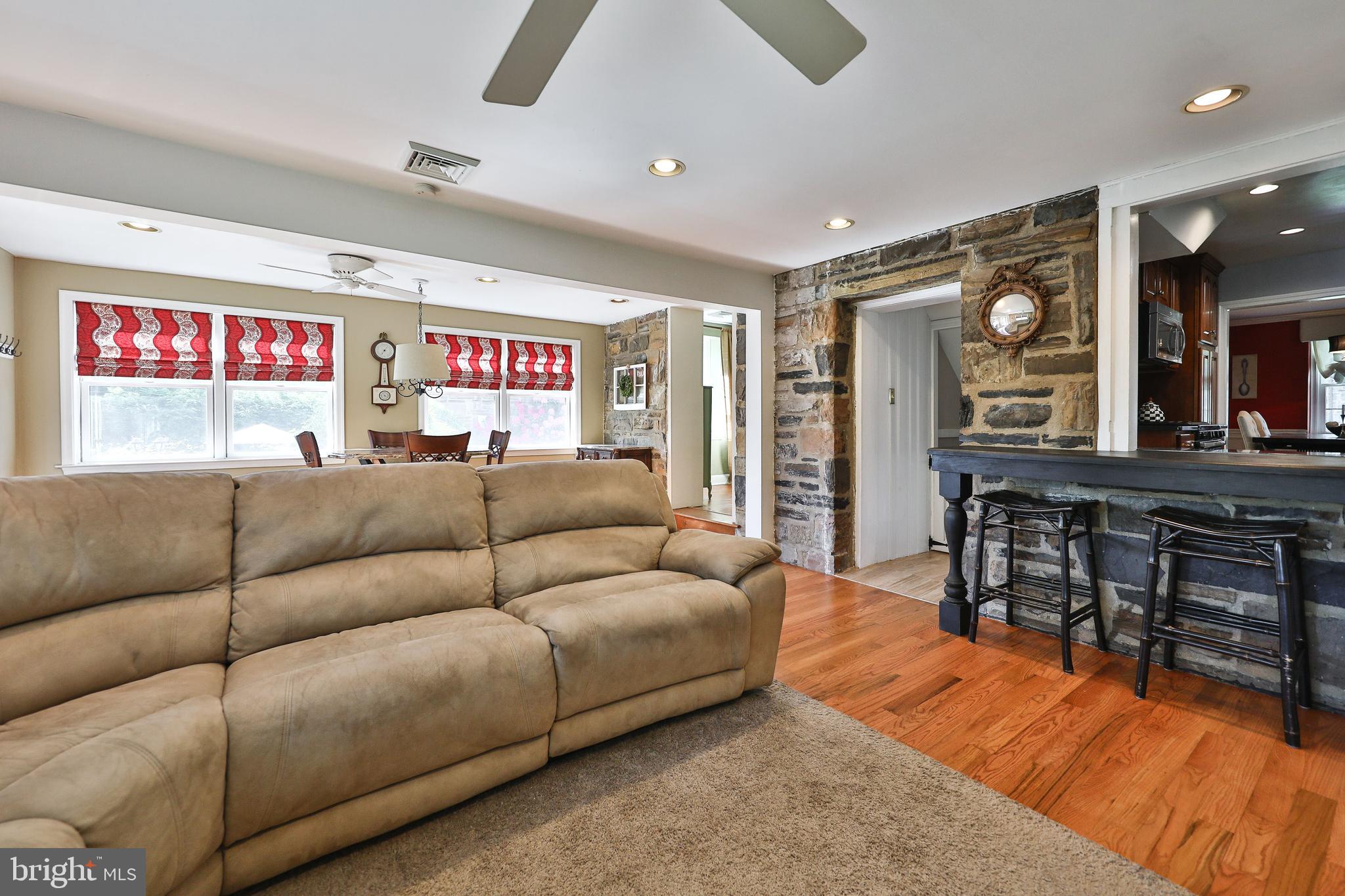 331 Montier Road Glenside, PA 19038 - Photo 15 of 43 Gallery Image 15