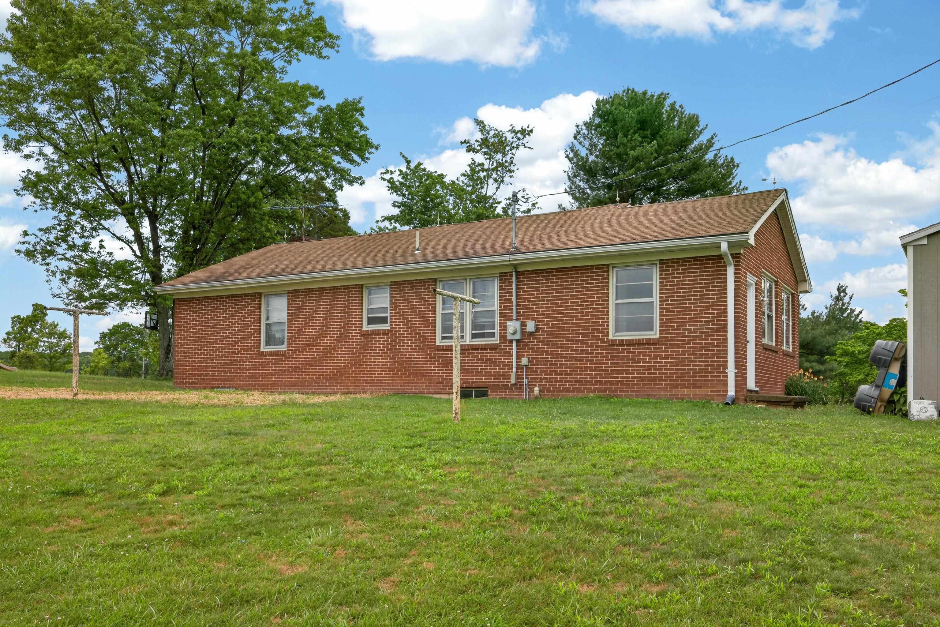 7827 Lee Highway Raphine, VA 24472 - Photo 41 of 62