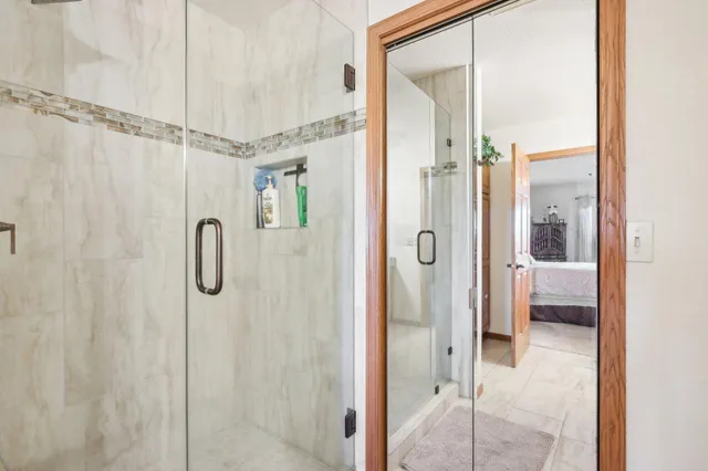 $449,900 | W203N16198 Pin Oak Circle, Unit 2, Jackson, WI 53037