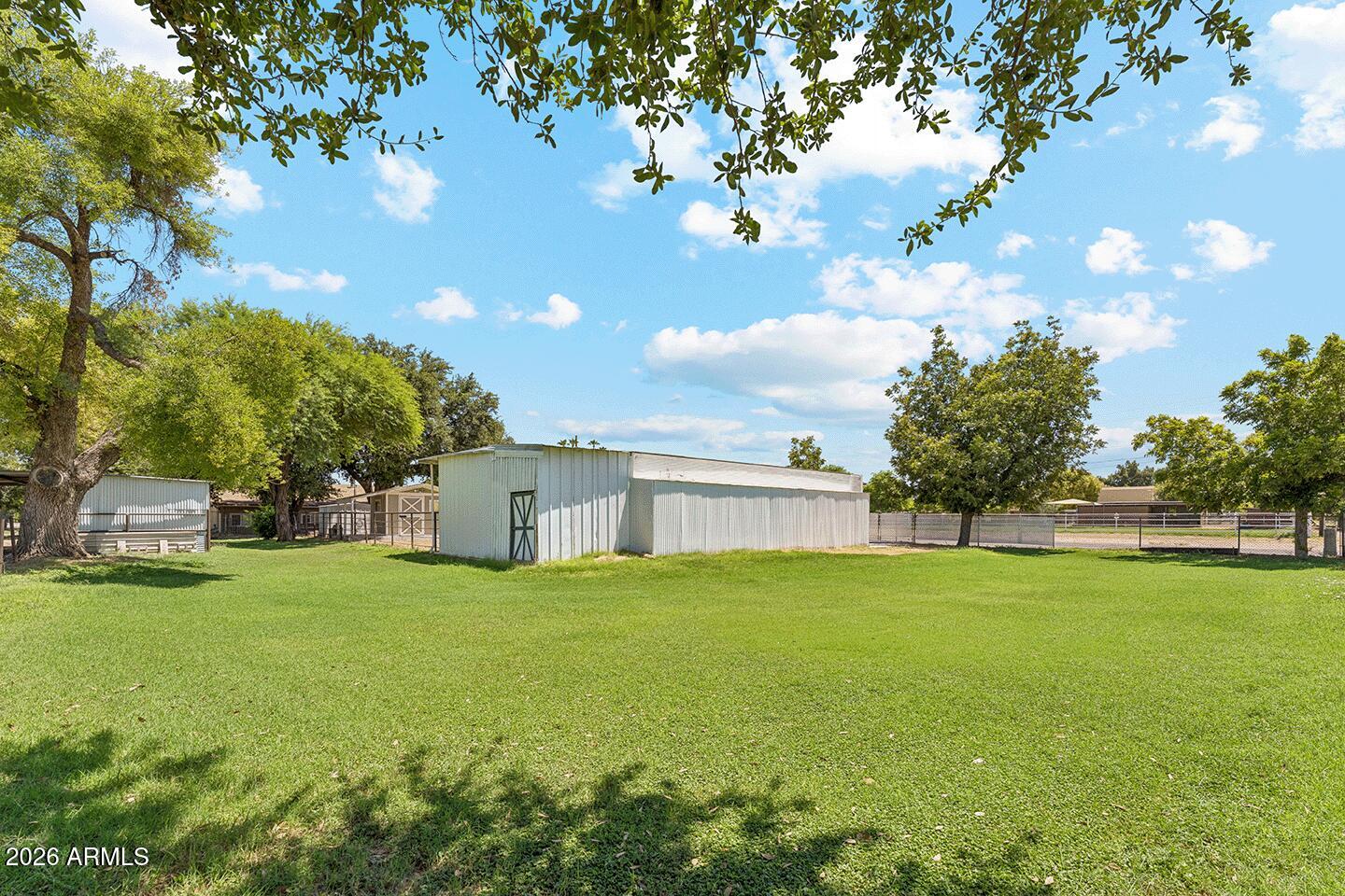 4701 West Greenway Road Glendale, AZ 85306 - Photo 2 of 31 Pasture