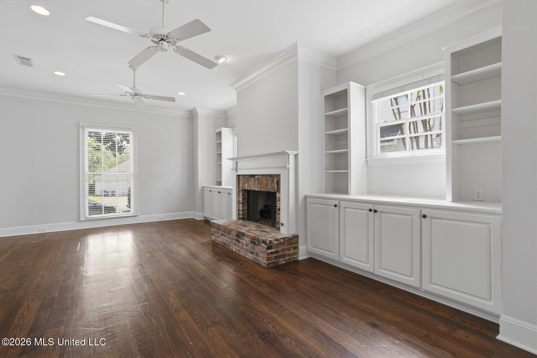 127 Hawthorne Vale Ridgeland, MS 39157 - Photo 5 of 38 127 Hawthorn Vale-16