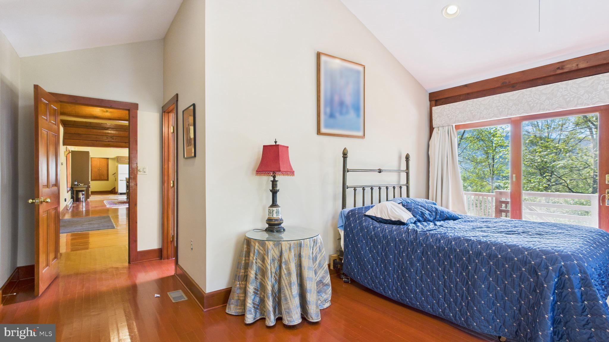 974 Cross Mountain Road Luray, VA 22835 - Photo 13 of 69 Gallery Image 13