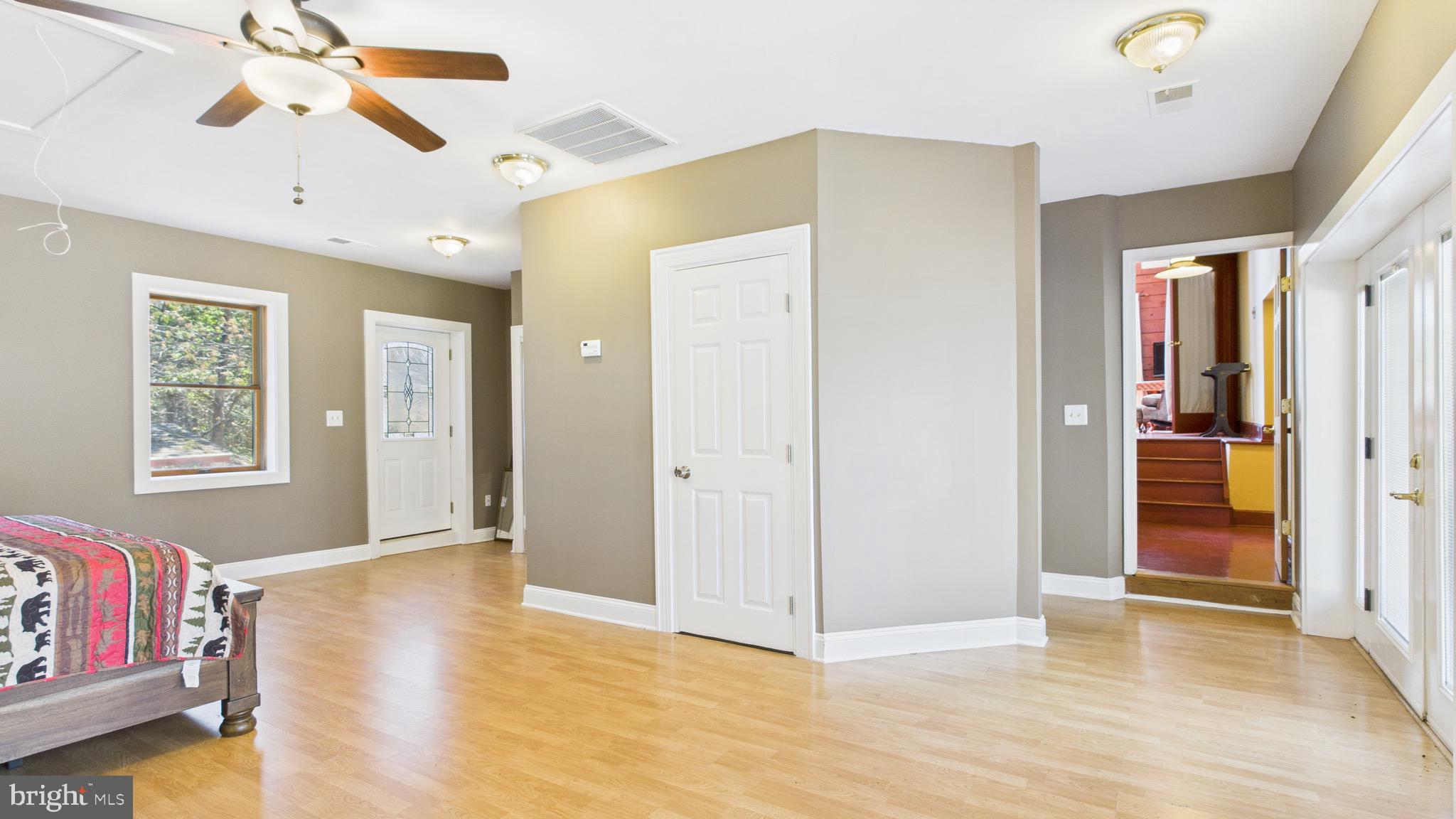 974 Cross Mountain Road Luray, VA 22835 - Photo 31 of 69 Gallery Image 31