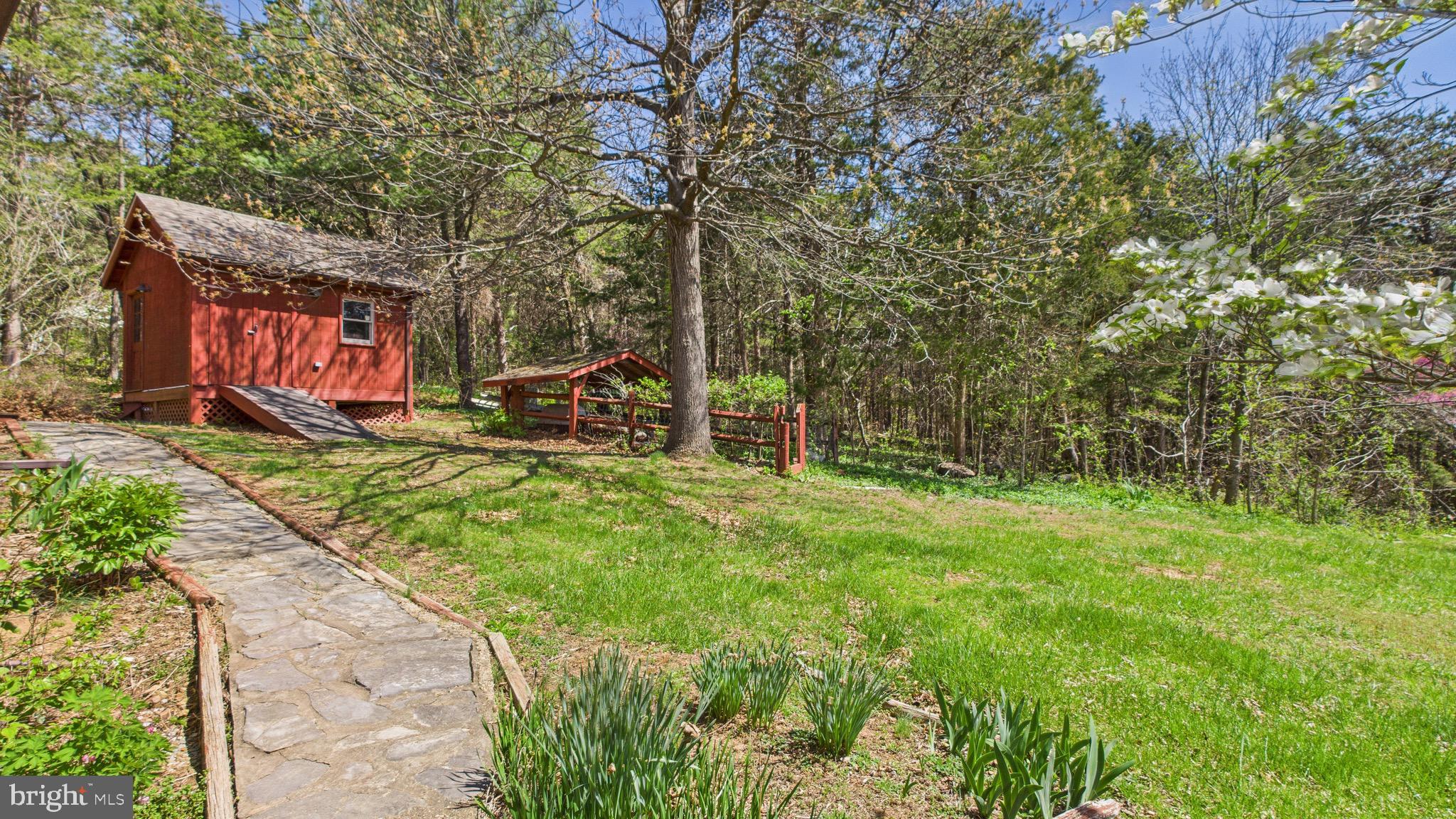 974 Cross Mountain Road Luray, VA 22835 - Photo 41 of 69 Gallery Image 41