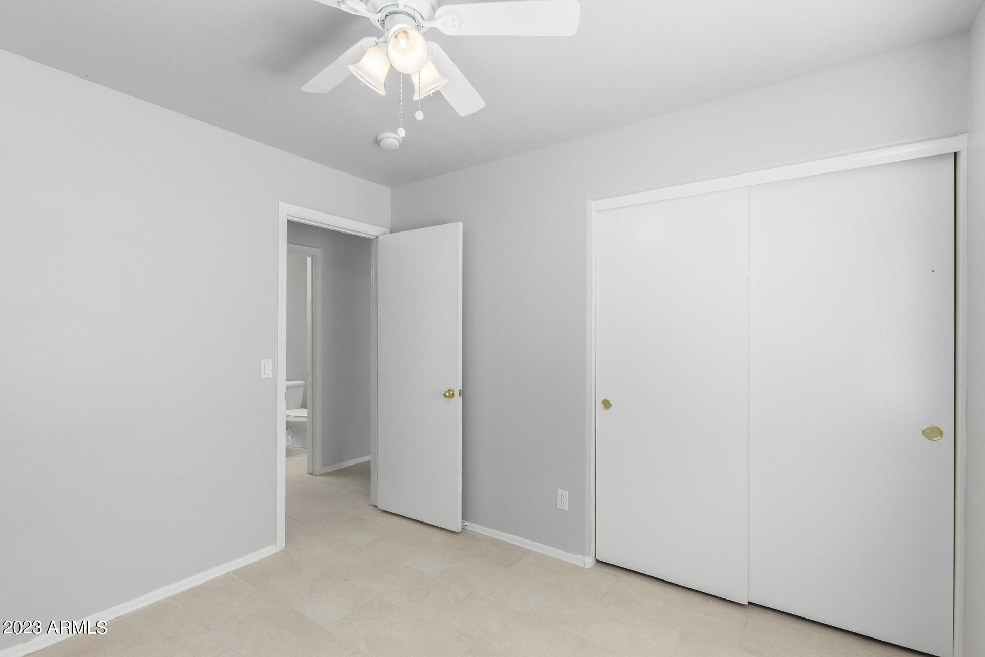 17715 West Redfield Road Surprise, AZ 85388 - Photo 20 of 33