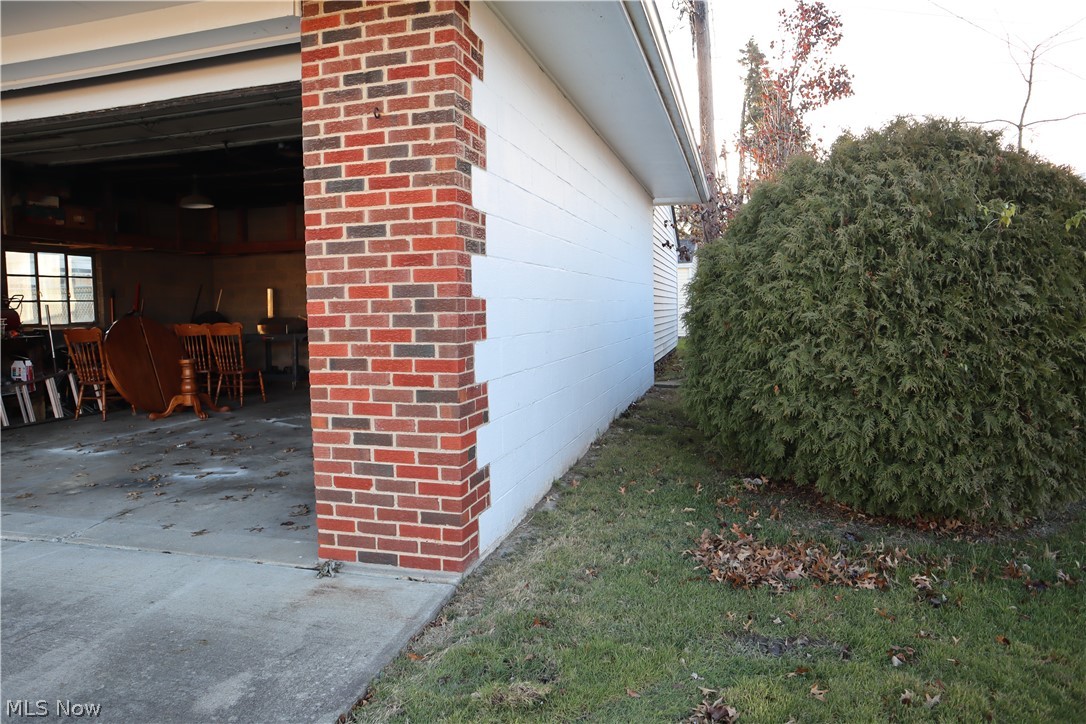 5662 Turney Road Garfield Heights, OH 44125 - Photo 7 of 27
