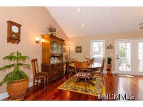 112 Charles Ridge Road Asheville, NC 28805 - Photo 7 of 24 Gallery Image 7
