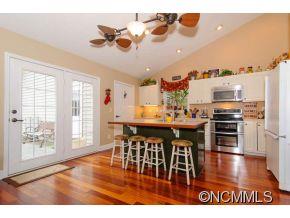 112 Charles Ridge Road Asheville, NC 28805 - Photo 9 of 24 Gallery Image 9