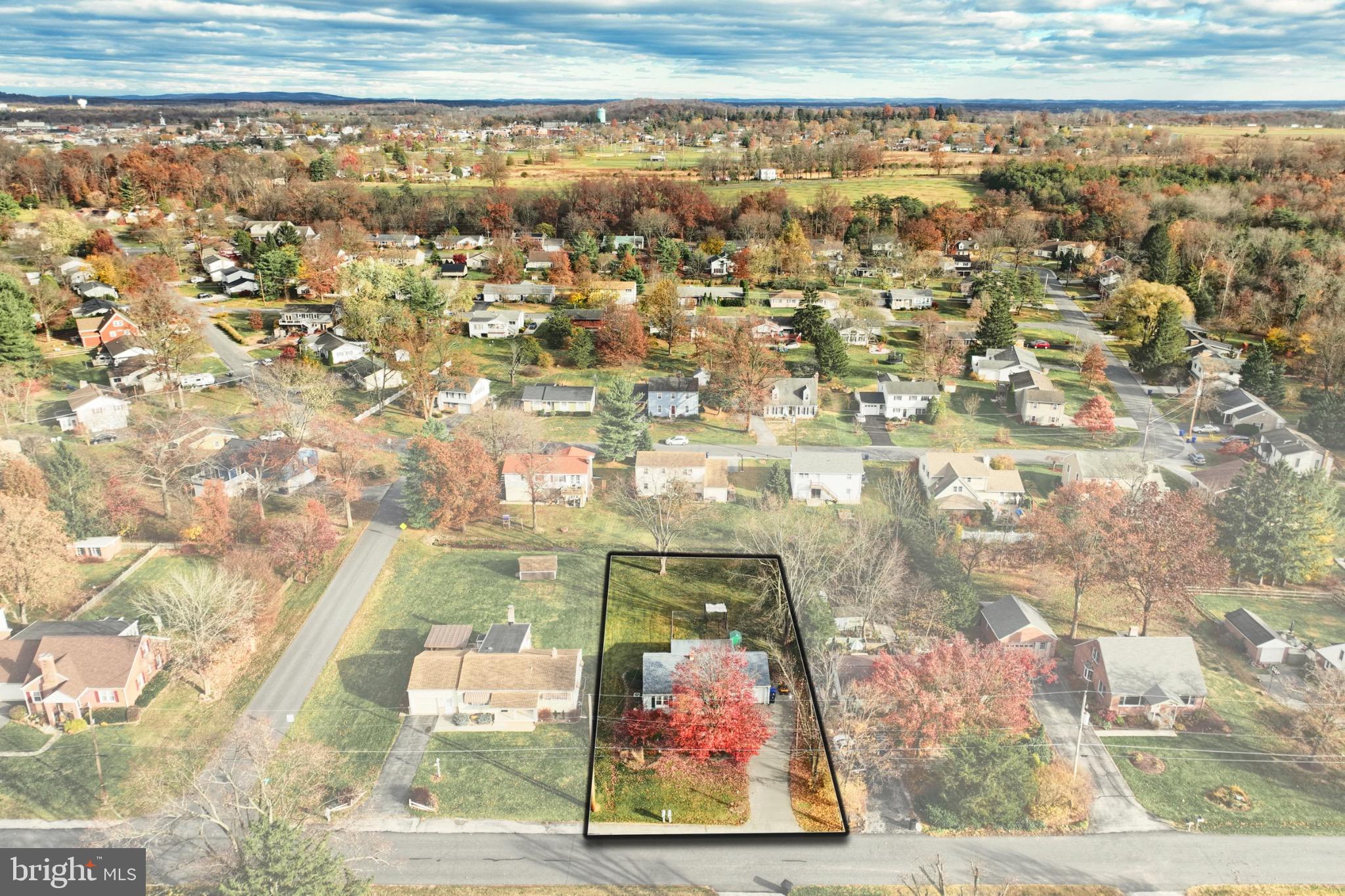 34 Redding Lane Gettysburg, PA 17325 - Photo 7 of 40 a view of sky from window