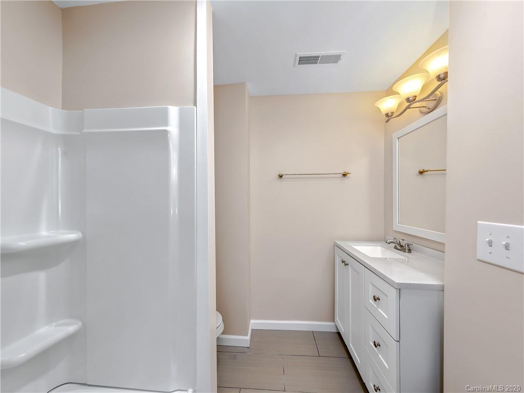 51 Busbee View Road, Unit 13 Asheville, NC 28803 - Photo 14 of 26 Gallery Image 14
