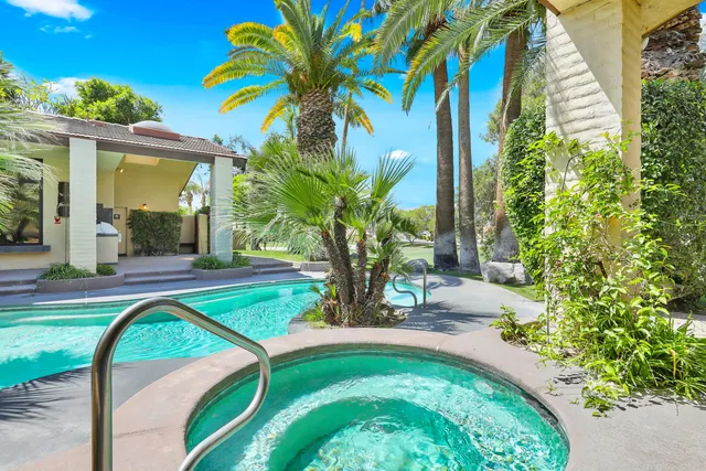 $1,100,000 | 43721 Port Maria Road, Bermuda Dunes, CA 92203