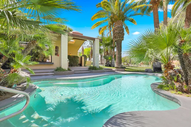 $1,100,000 | 43721 Port Maria Road, Bermuda Dunes, CA 92203