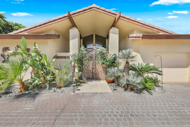 $1,100,000 | 43721 Port Maria Road, Bermuda Dunes, CA 92203