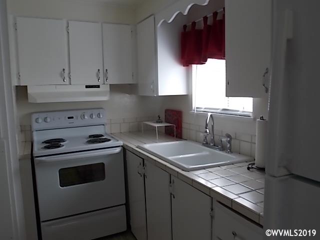 5355 River ( Road, Unit 95 Keizer, OR 97303 - Photo 8 of 18