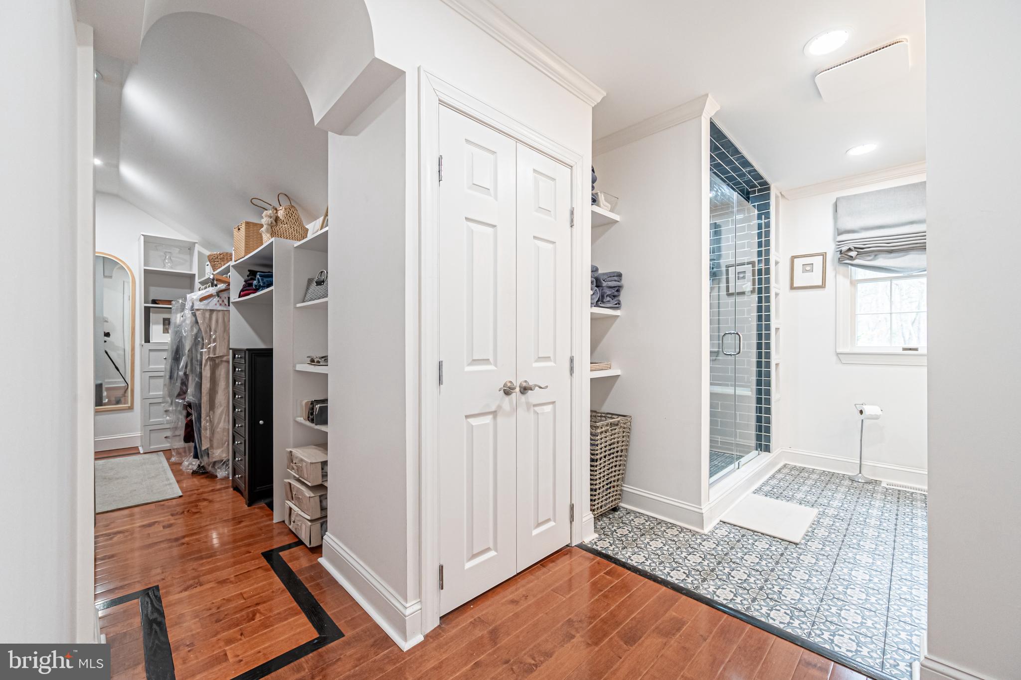 13 Pointe View Drive Medford, NJ 08055 - Photo 22 of 33 a view of a hallway with bathroom and wooden floor