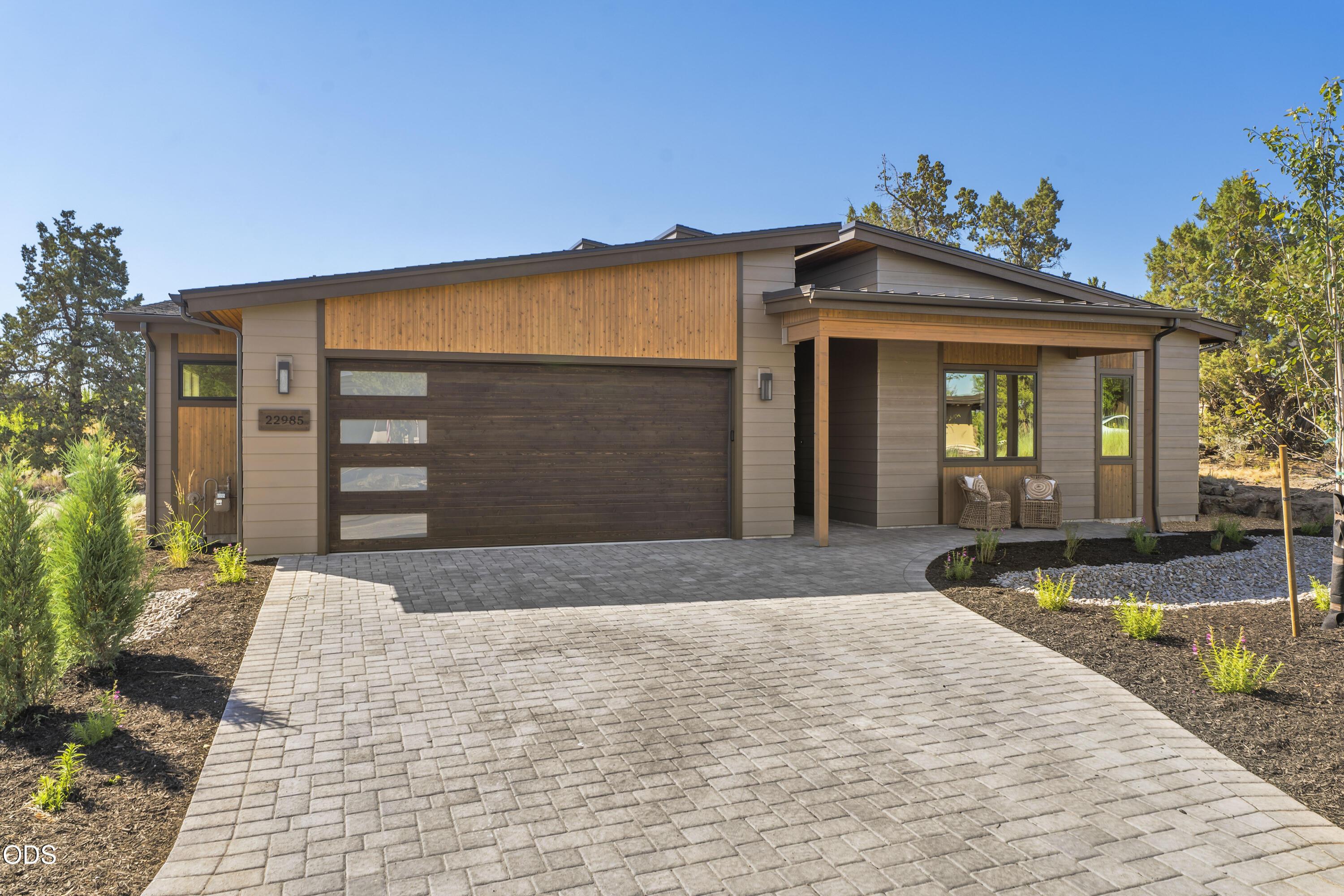 22985 Ghost Tree Lane Bend, OR 97701 - Photo 1 of 83