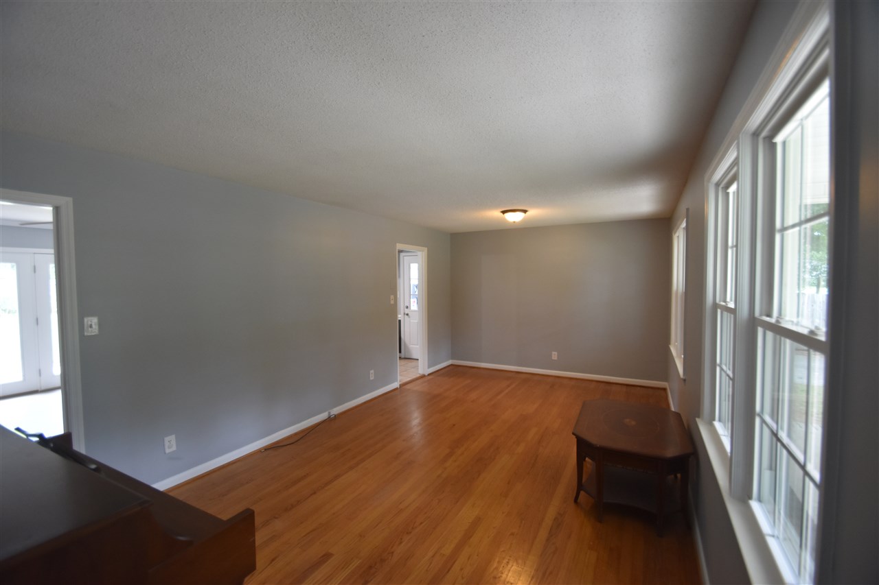 127 Mt Pleasant Road Spartanburg, SC 29307 - Photo 13 of 30 Gallery Image 13