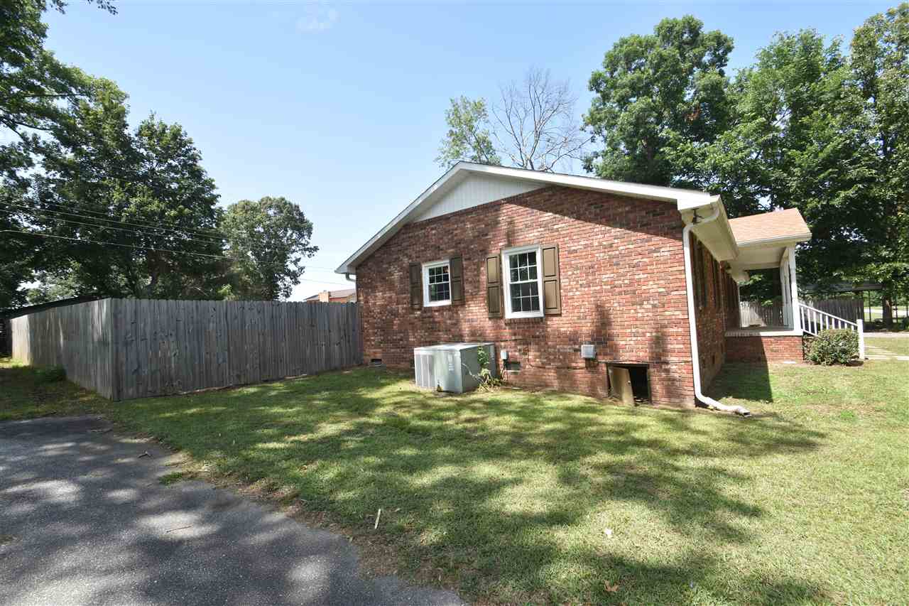 127 Mt Pleasant Road Spartanburg, SC 29307 - Photo 5 of 30 Gallery Image 5