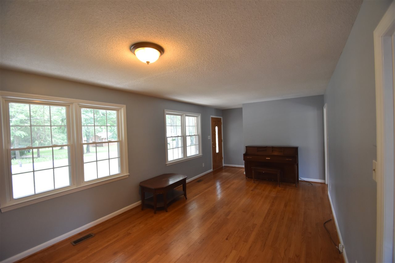127 Mt Pleasant Road Spartanburg, SC 29307 - Photo 10 of 30 Gallery Image 10