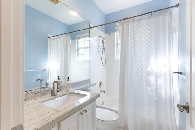 $3,700 | 340 Jacaranda Drive, Jupiter, FL 33458