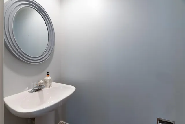 $3,700 | 340 Jacaranda Drive, Jupiter, FL 33458