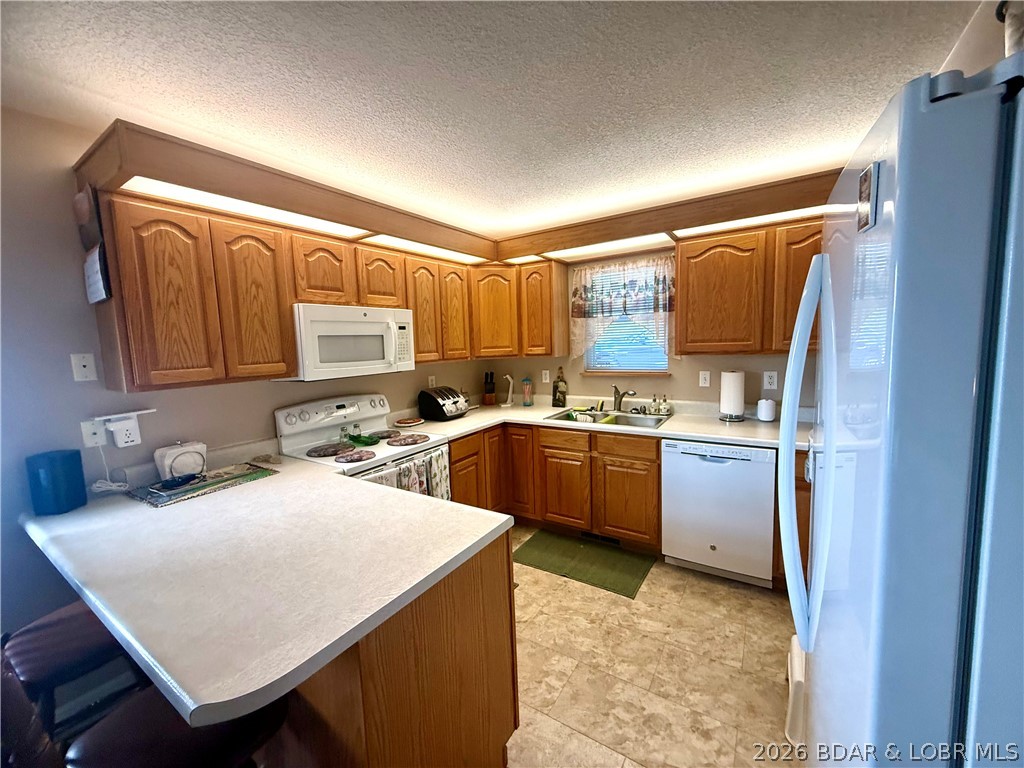 61 Leisure Road Eldon, MO 65026 - Photo 11 of 36