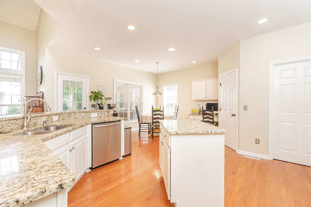 10000 Wyngate Ridge Drive Raleigh, NC 27617 - Photo 11 of 30 Photo 11