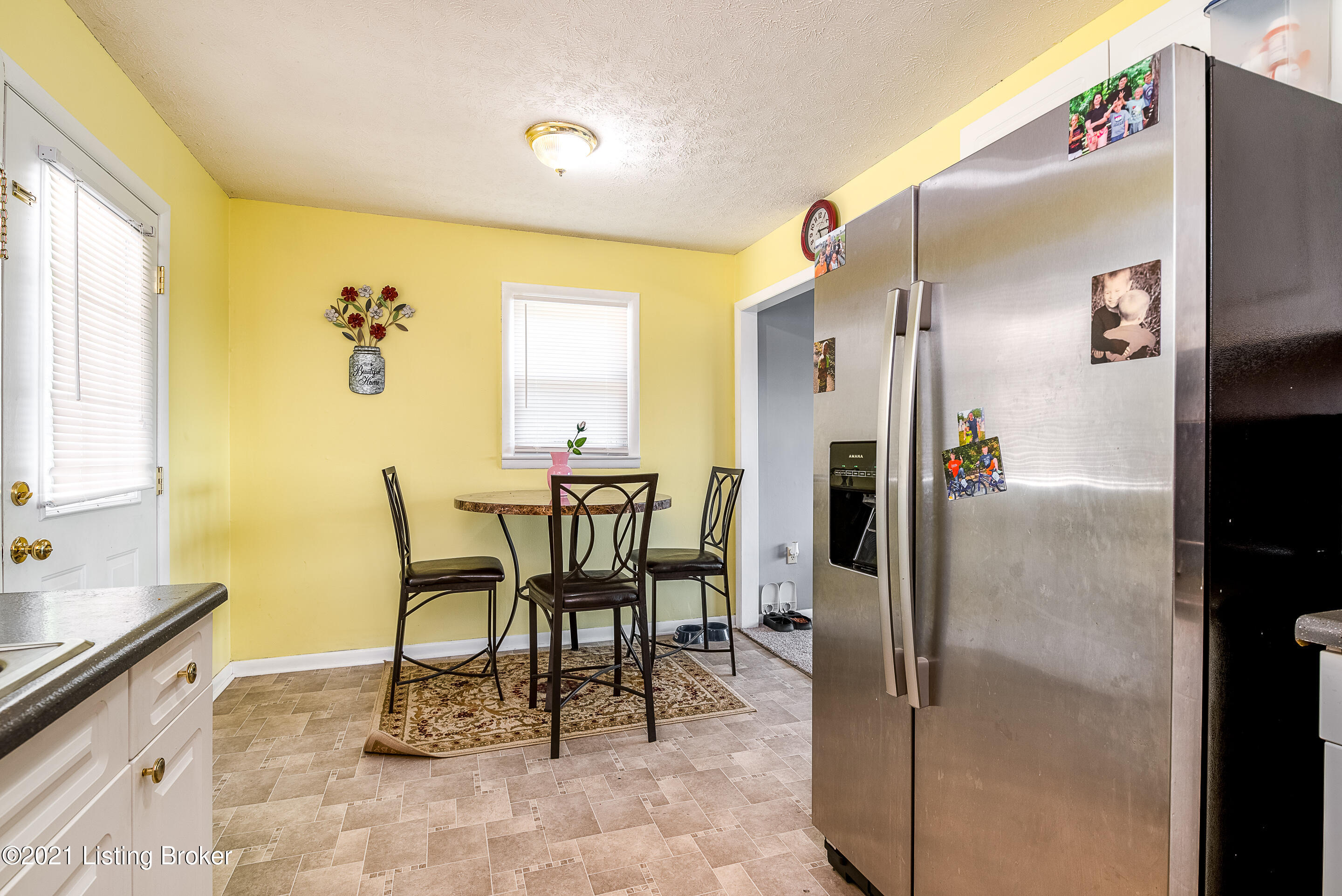 105 Liberty Road Battletown, KY 40104 - Photo 10 of 26 Dining Area