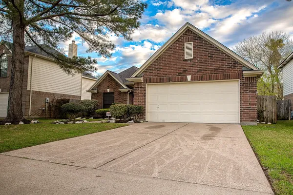 $2,400 | 6422 Diamond Rock Drive, Katy, TX 77449