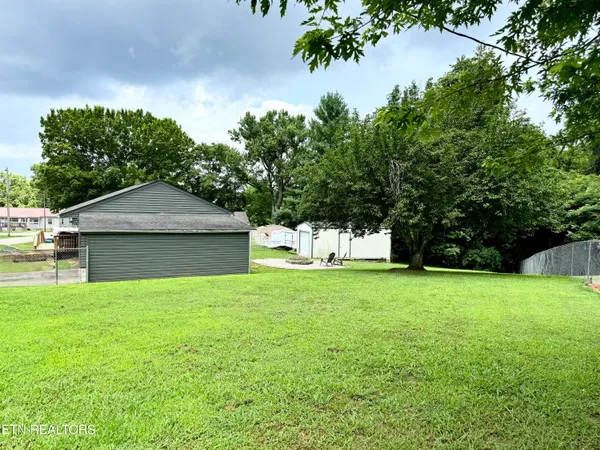$219,000 | 1384 Byrd Circle, Kingston, TN 37763