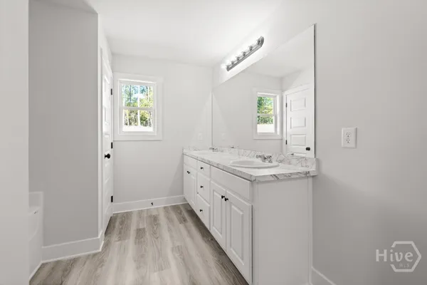$349,900 | 230 Airport Road, Unit 9, Martin, GA 30557