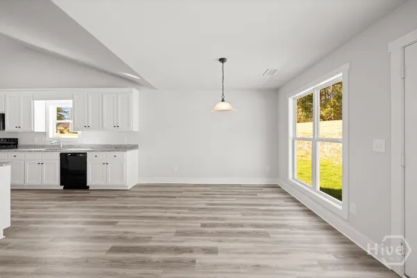 $349,900 | 230 Airport Road, Unit 9, Martin, GA 30557