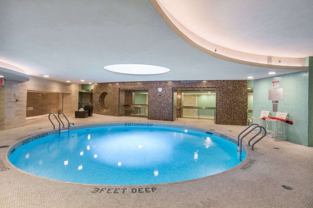 240 Riverside Boulevard, Unit 22BC Manhattan, NY 10069 - Photo 16 of 17 a view of a room with gym equipment