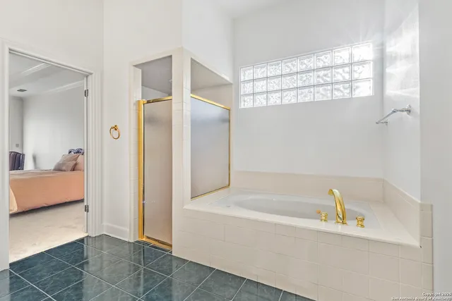 a view of workspace with furniture