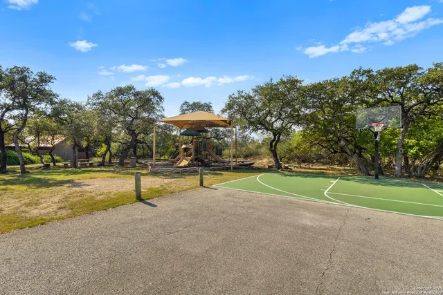 a view of a outdoor space with porch and furniture