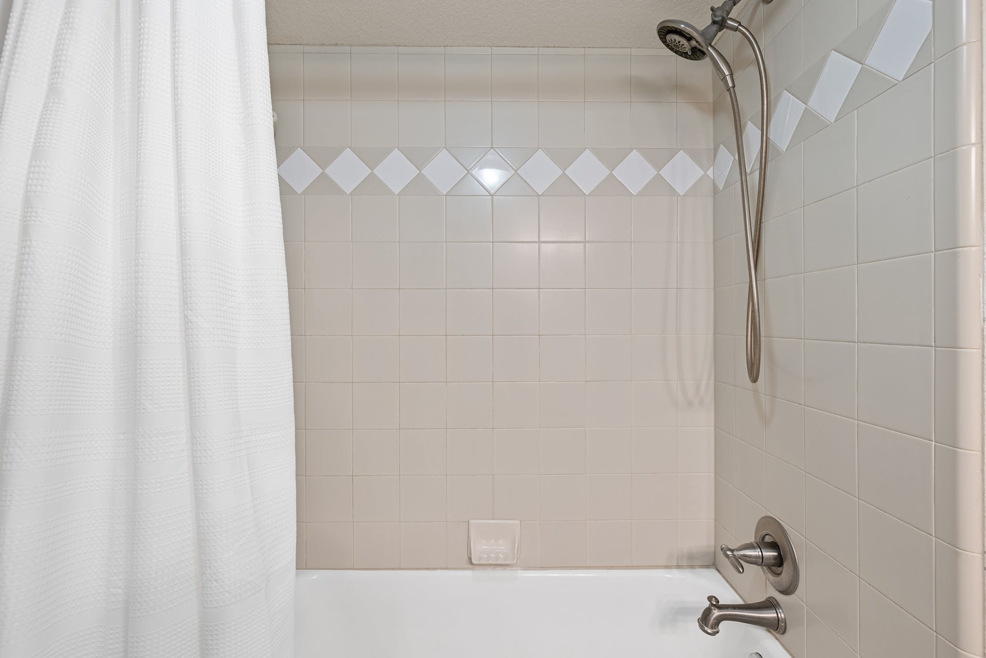 1211 Lexington Street Taylor, TX 76574 - Photo 31 of 40 a bathroom with a sink