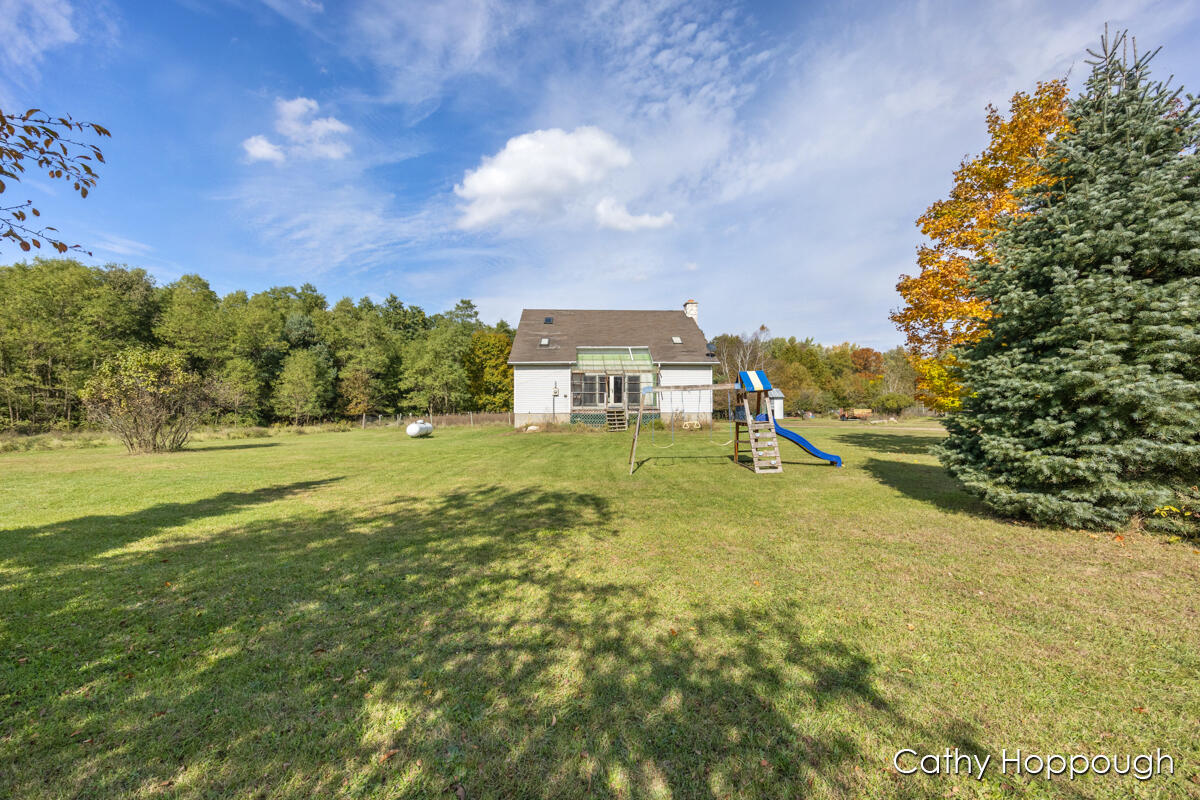 6121 Schaeffer Road Muir, MI 48860 - Photo 36 of 37 IMG_1035