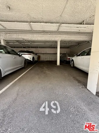 $2,650 | 5320 Zelzah Avenue, Unit 314, Encino, CA 91316