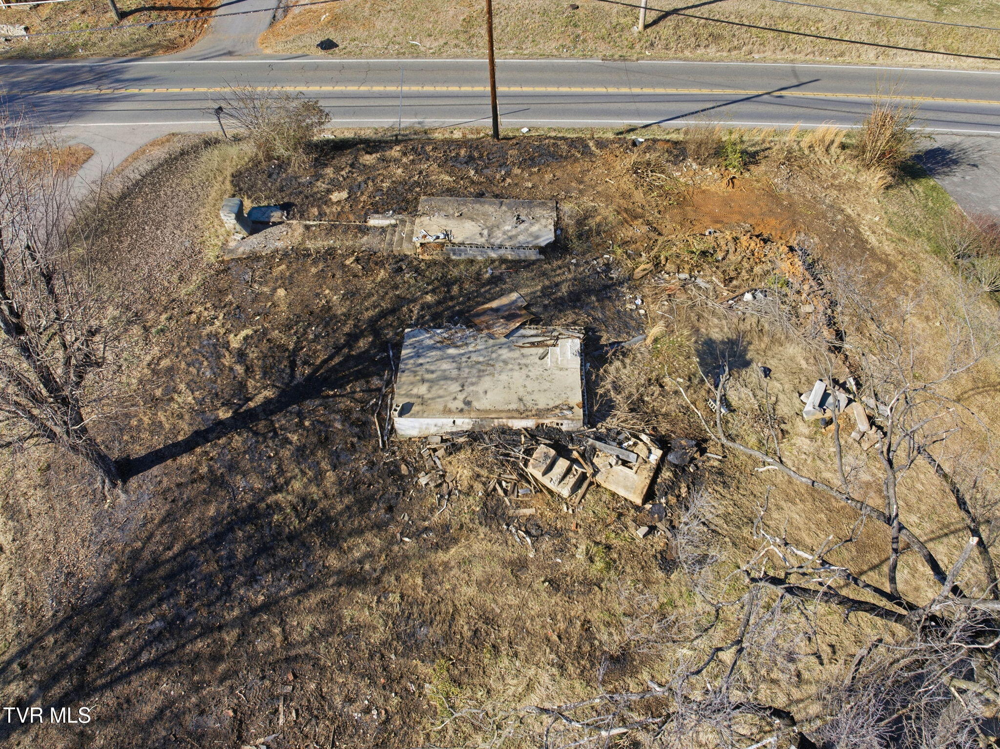 1515 Bloomingdale Road Kingsport, TN 37660 - Photo 18 of 19 13-web-or-mls-1515 Bloomingdale Rd-6