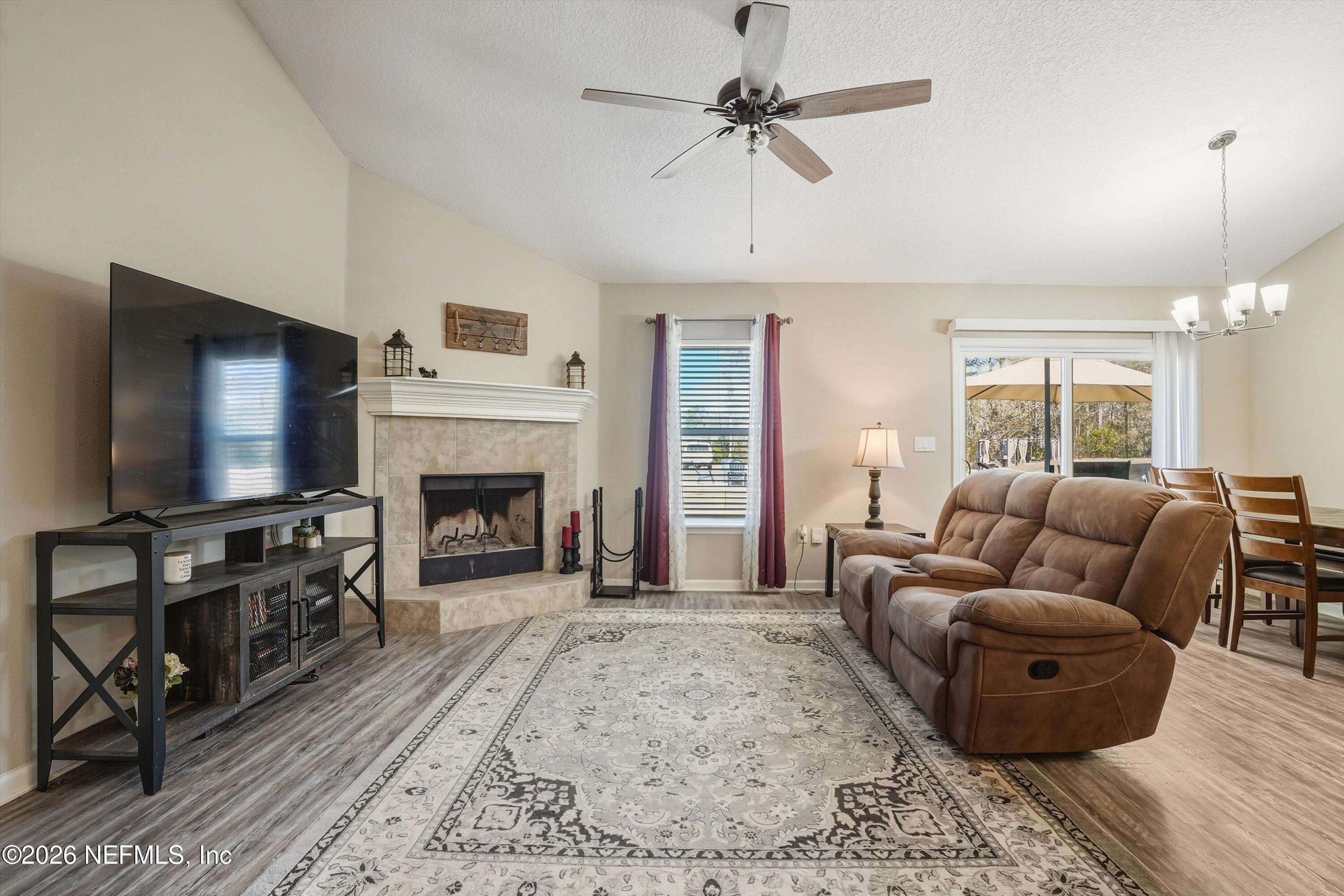 4922 Barley Street Middleburg, FL 32068 - Photo 14 of 36 13-Living Room
