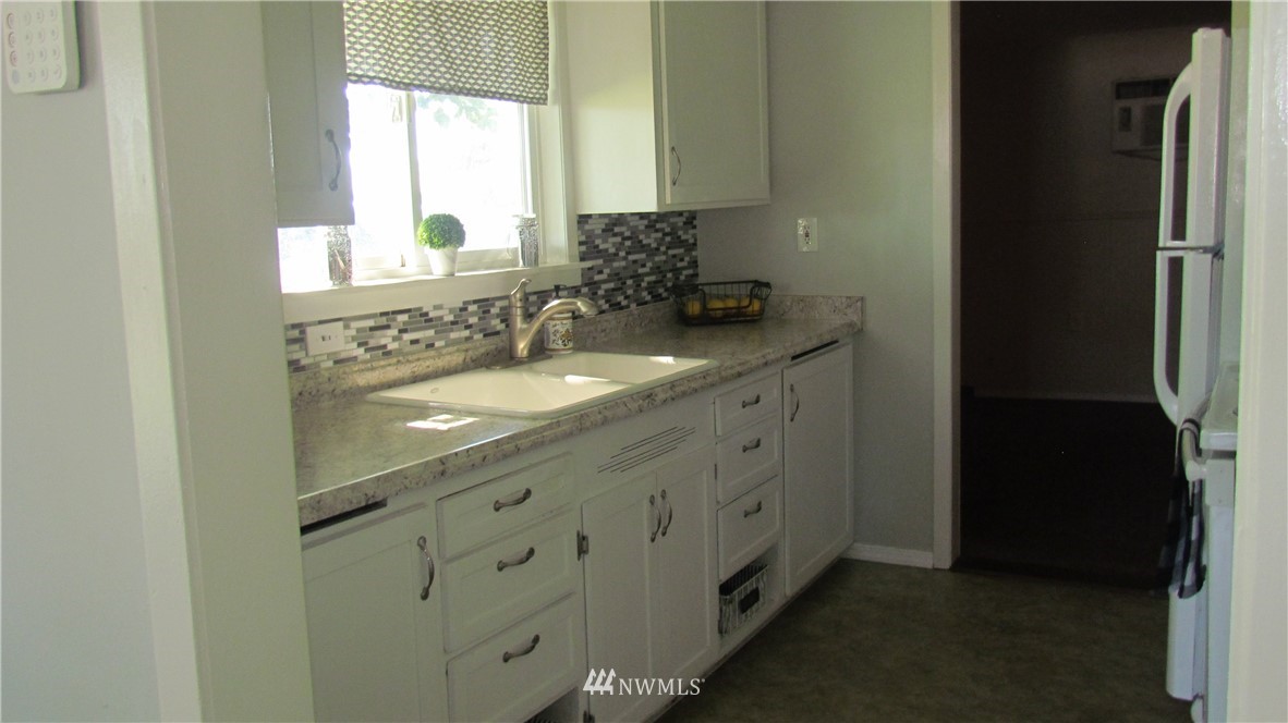 330 North Earl Road Moses Lake, WA 98837 - Photo 22 of 24 Gallery Image 22