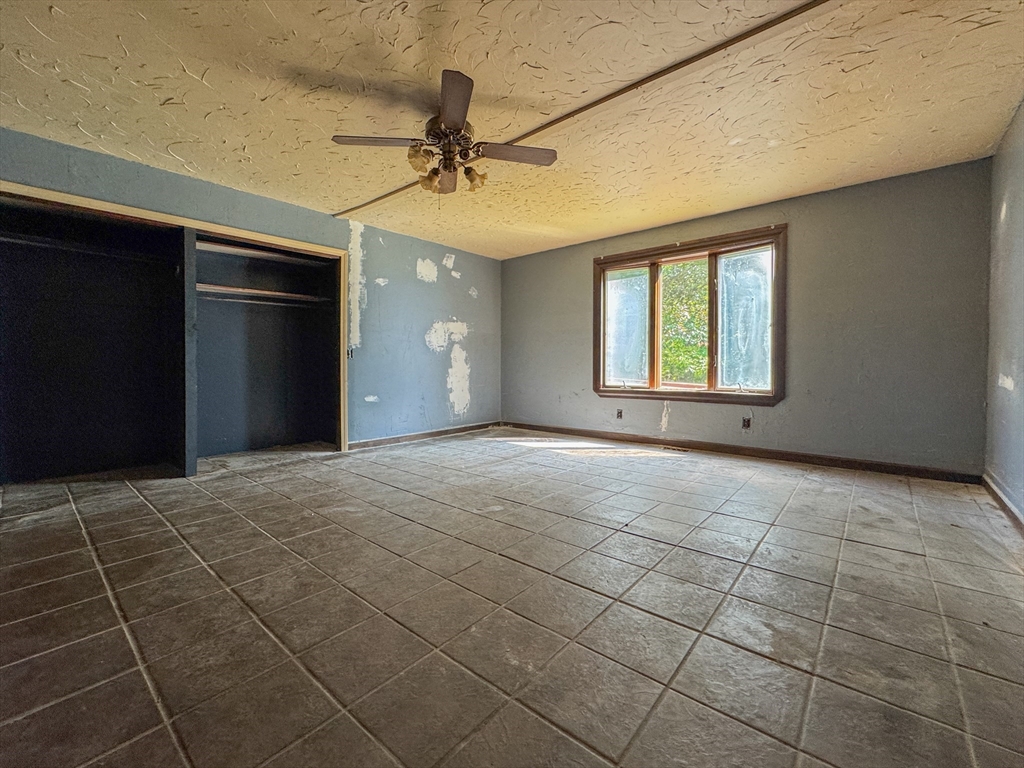 198 Union Road Wales, MA 01081 - Photo 16 of 42