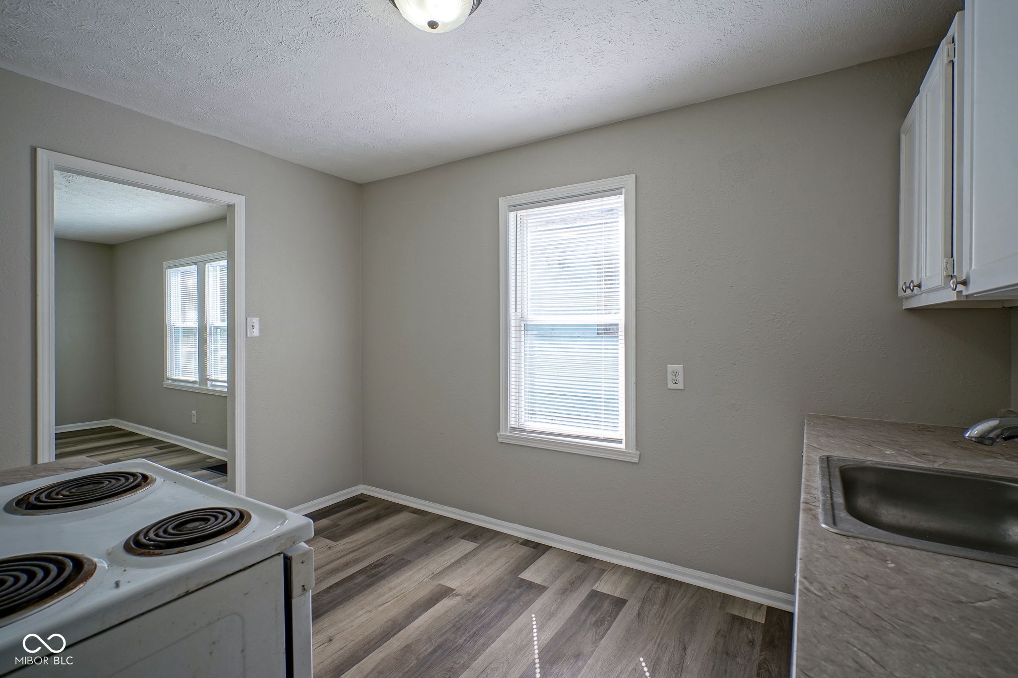 3338 Ralston Avenue Indianapolis, IN 46218 - Photo 11 of 27