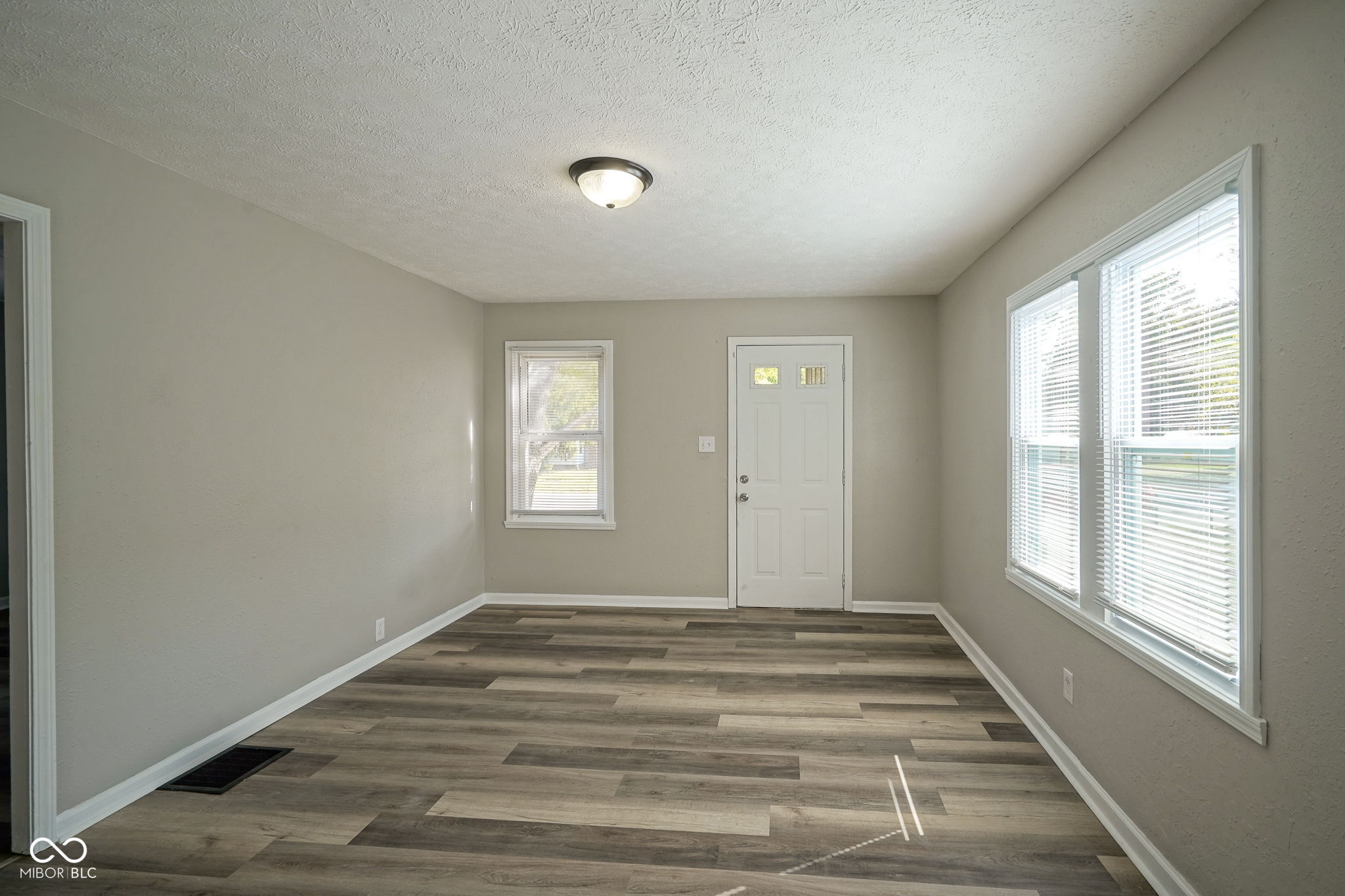 3338 Ralston Avenue Indianapolis, IN 46218 - Photo 7 of 27